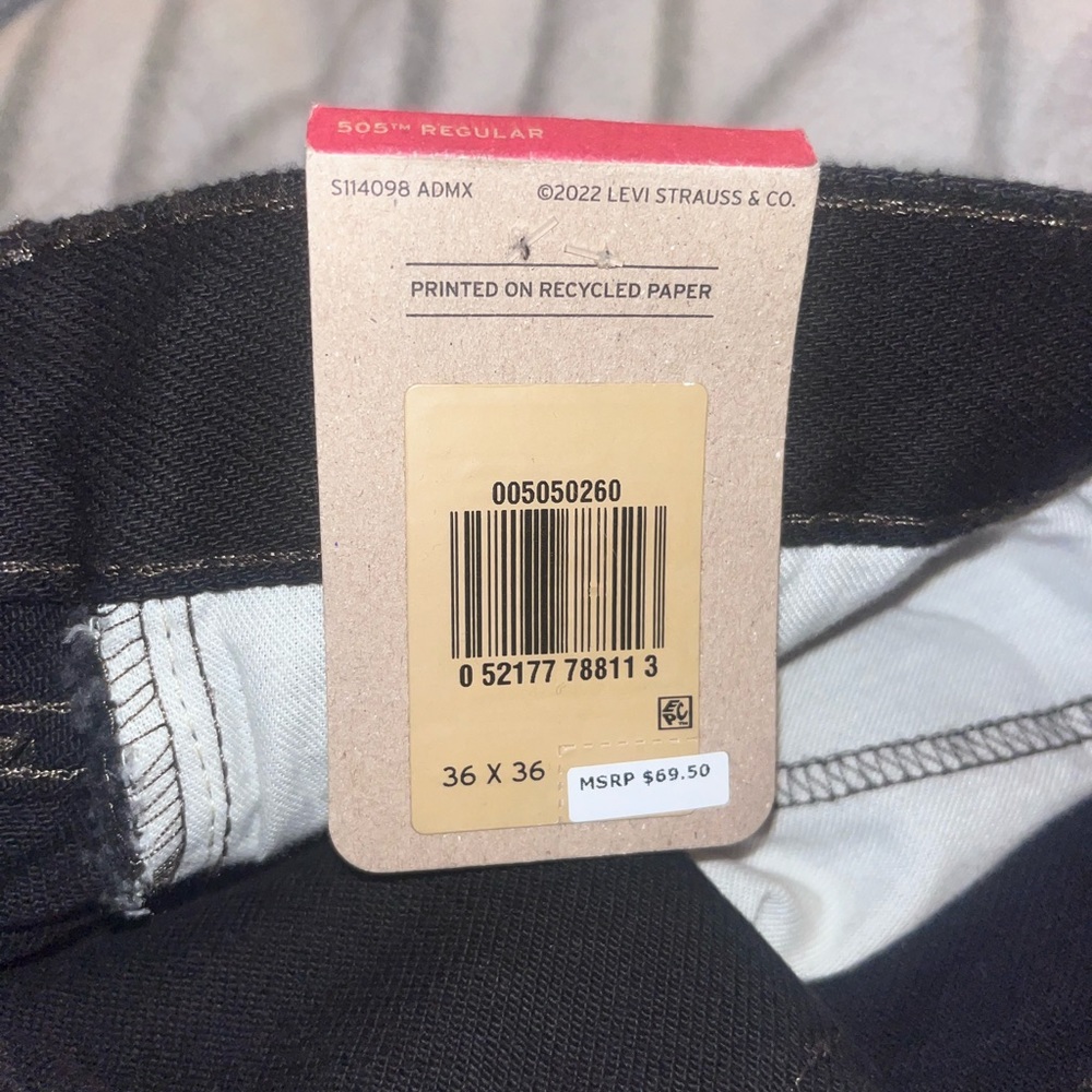 Brand New Men’s Levi 505 regular black jeans size 36x36